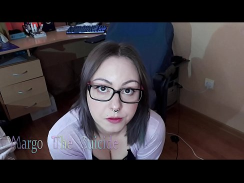 ❤️ Ragazza sexy con gli occhiali succhia il dildo profondamente sulla macchina fotografica Porno belloal it.techkoala.top ❌️